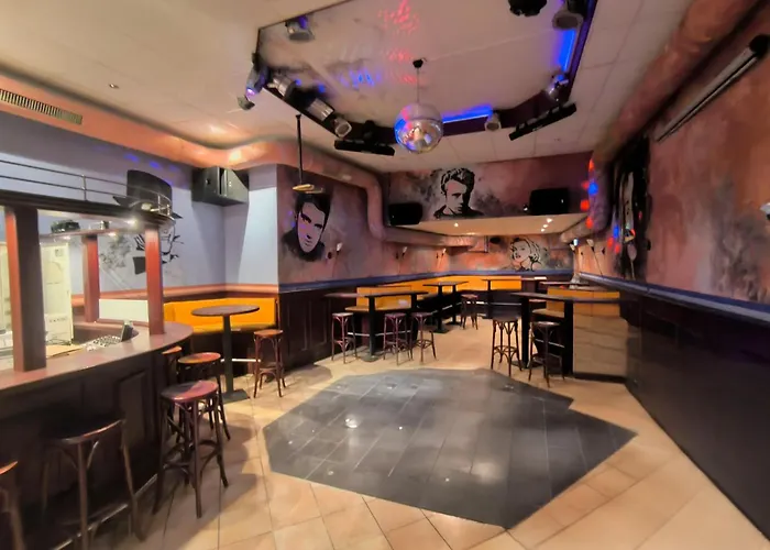 Szálloda Smart B&b2 Bb2 310 *